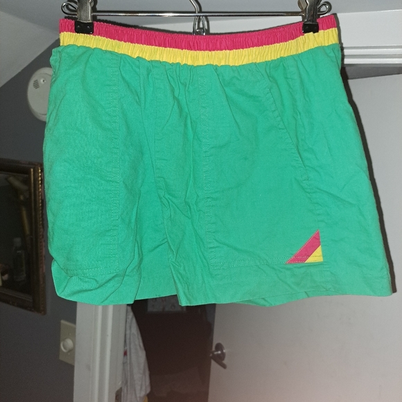 Avon Shorts